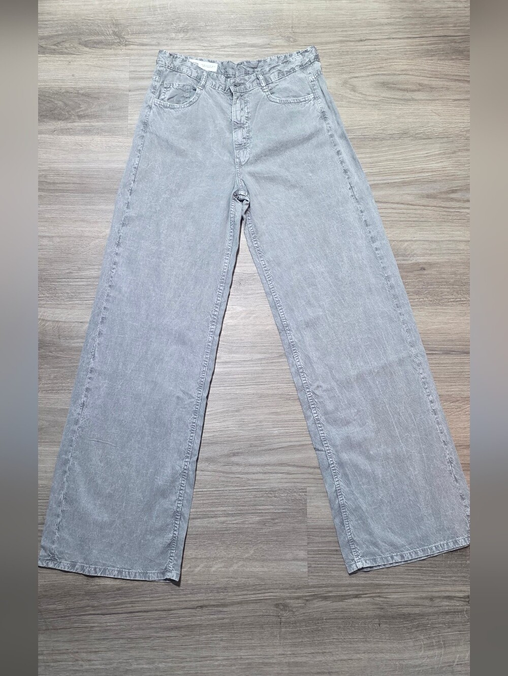 ZARA Lyocell Flowy Wide-Leg DENIM EFECT Lightweight Summer Pants in Light Gray - Picture 7 of 15